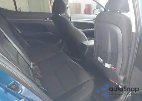 2017 Hyundai Elantra Value Edition из США, поврежденный, VIN 5NPD84LFXHH196254